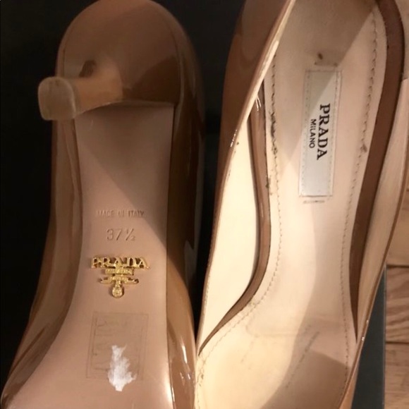 Authentic Prada patent leather kitten heels - Picture 8 of 8